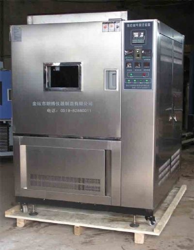 氙灯耐气候试验箱的图片