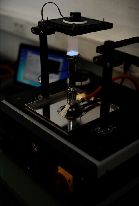 EN 367火焰中热传导防护性测试仪的图片