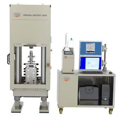 1000KN轴向压缩荷载系统的图片