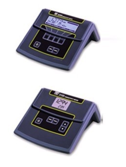 YSI 3100实验室电导分析仪的图片