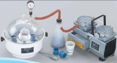 CAST NVAC系列真空渗透仪的图片