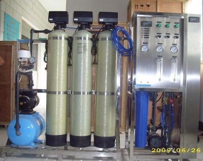 大型超纯水系统500L以上的图片