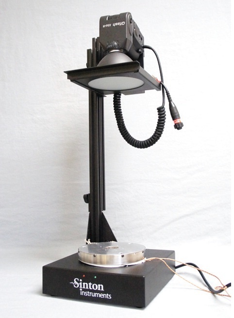 WCT-120PL产品分别采用标准QSSPC方法和光致发光法测量硅片的载流子寿命的图片