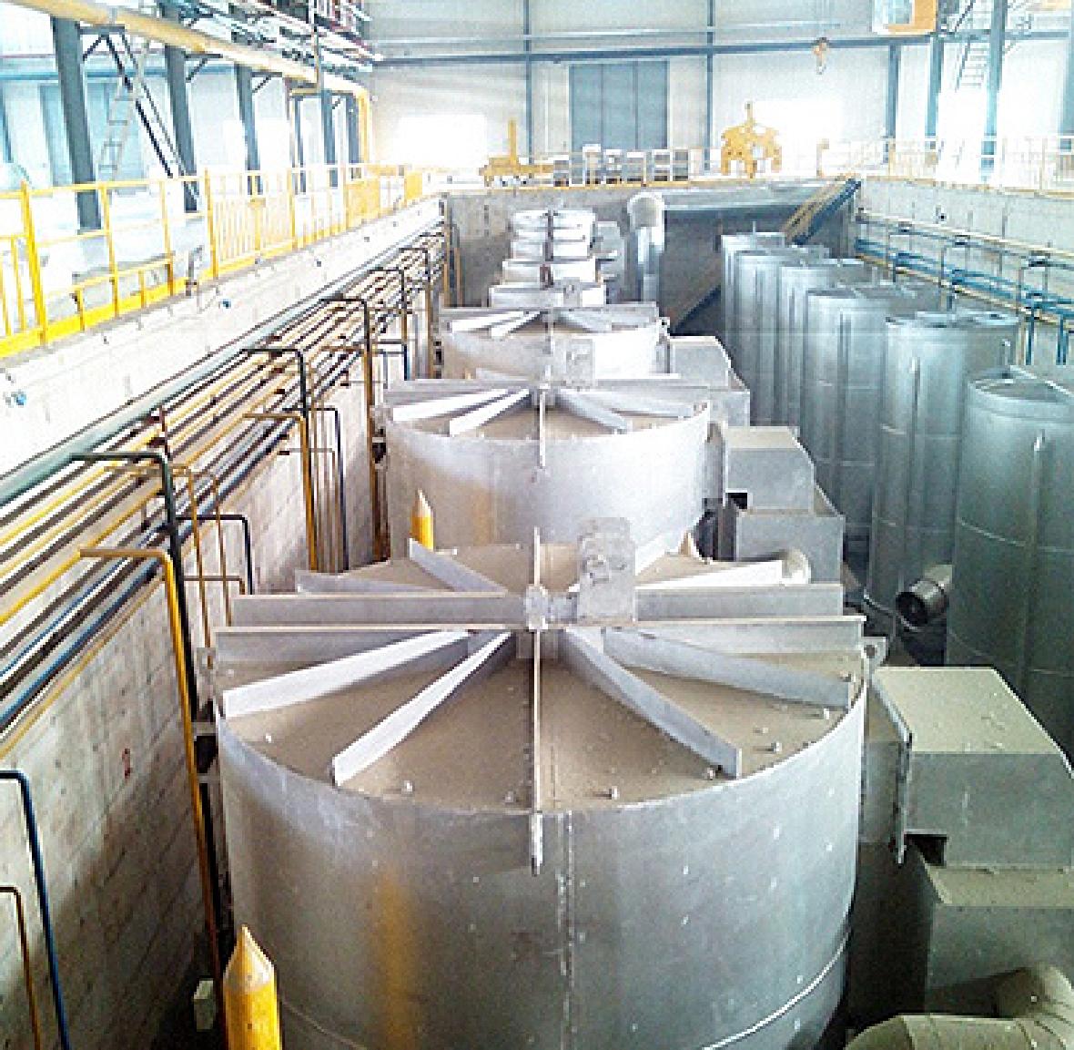 光亮罩式退火炉的图片