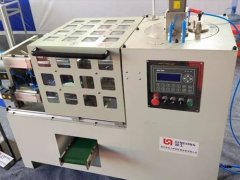 JZR3-01卧式全自动热压铸机的图片