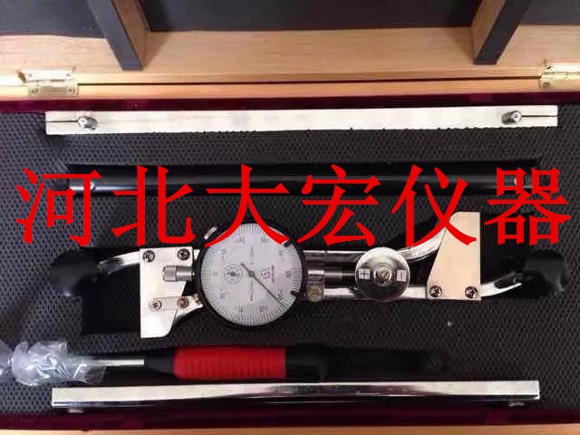 手持式应变仪的图片