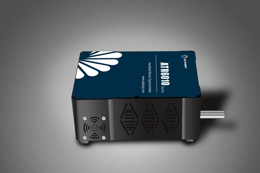 奥谱天成ATR6080手持式高灵敏度拉曼光谱仪的图片