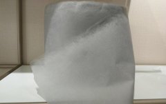 石墨烯无纺布的图片