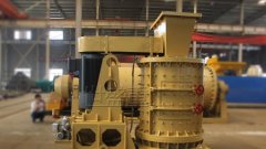 鹅卵石制砂机的图片