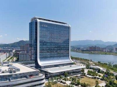 宁德时代研发“无稀有金属电池”，连镍都不用了