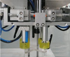 半自动鸭嘴盖塑料盖搓盖机的图片