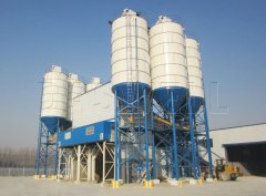 皮带式搅拌站的图片