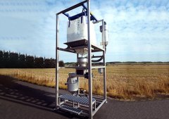 全封闭全自动吨袋破包计量风送系统的图片