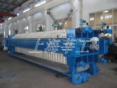 程控全自动厢式压滤机的图片