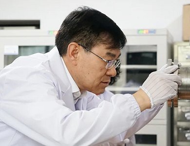 科研报国丨“顶天”的润滑剂，“立地”的刘维民!