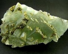 具备战略意义的矿产：重晶石的图片