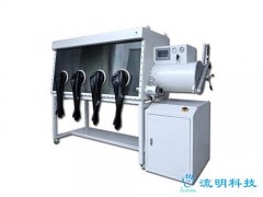 净化手套箱2的图片