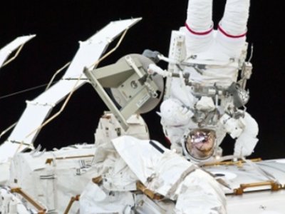 太空“反腐”，陶瓷发威！