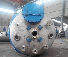 5000L不锈钢反应釜的图片