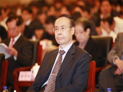 一心为大家“服务”的万立骏院士，是位锂电领域的物理化学家