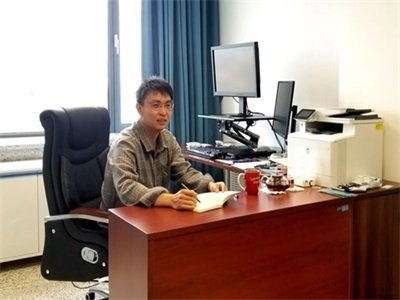 在“光”领域做出“大”成果，化学所赵永生守初心，逐梦行！