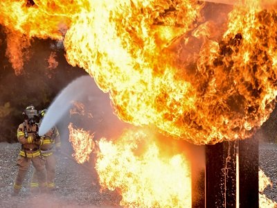 突发！铝粉爆炸！一博士生大面积烧伤！面对粉尘爆炸，我们该怎么办？