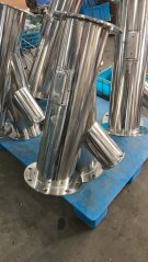 高端锂电池管路管道的图片