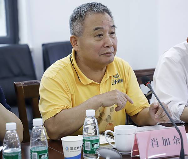 国防科技大学肖加余教授.JPG 国防科技大学肖加余教授.JPG