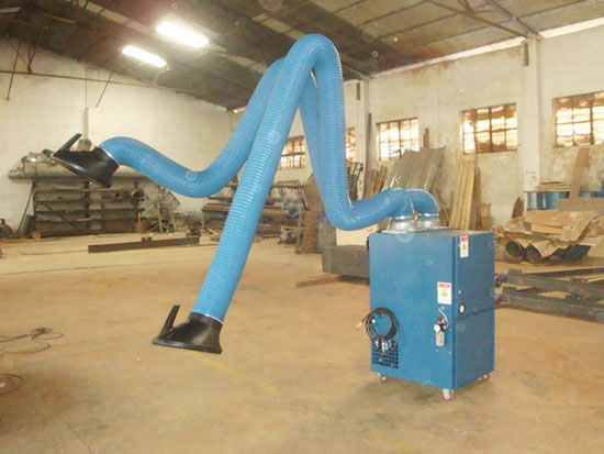 移动式焊烟除尘器
