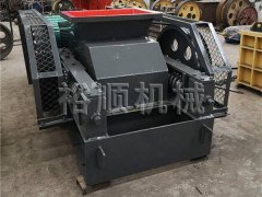 辊式破碎机的图片