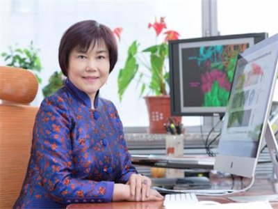 阎锡蕴院士：“纳米酶”研究的领航人