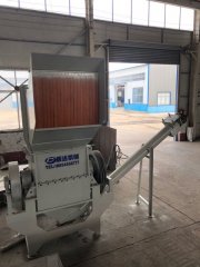 塑料破碎机的图片