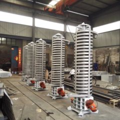 垂直振动提升机的图片