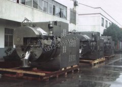 卧式刮刀卸料离心机的图片