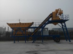 移动搅拌站的图片