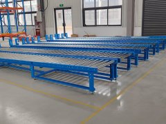 无动力辊筒输送机的图片