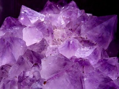 从价格走势看“疯狂”的石头——2022年粉体行业市场大盘点