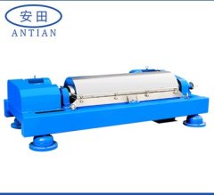 LW卧式螺旋沉降离心机的图片