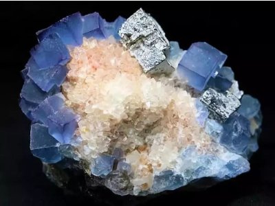 实现非金属矿产业高质量发展需要合力加力