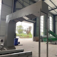 多点出料斗提机的图片