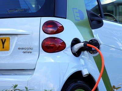 工信部：5方面持续推动新能源汽车发展