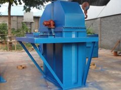 TD型斗式提升机的图片