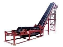 DJ大倾角皮带输送机的图片