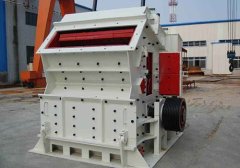 反击式破碎机的图片