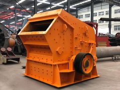 反击式破碎机的图片
