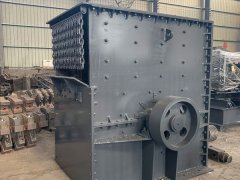 箱式破碎机的图片