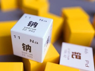 通过收购该公司，美联新材在推动普鲁士蓝钠离子电池产业化上又进一步