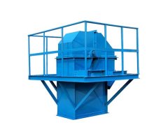 环链斗式提升机的图片