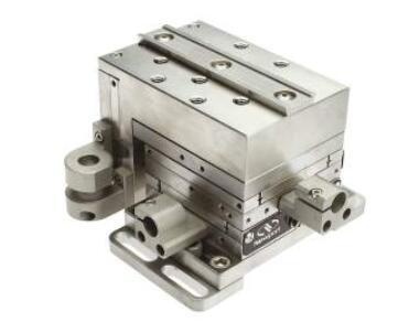 ULTRAlign XYZ光纤对准位移台的图片