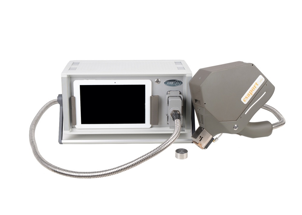 GNR E4便捷式直读光谱仪的图片